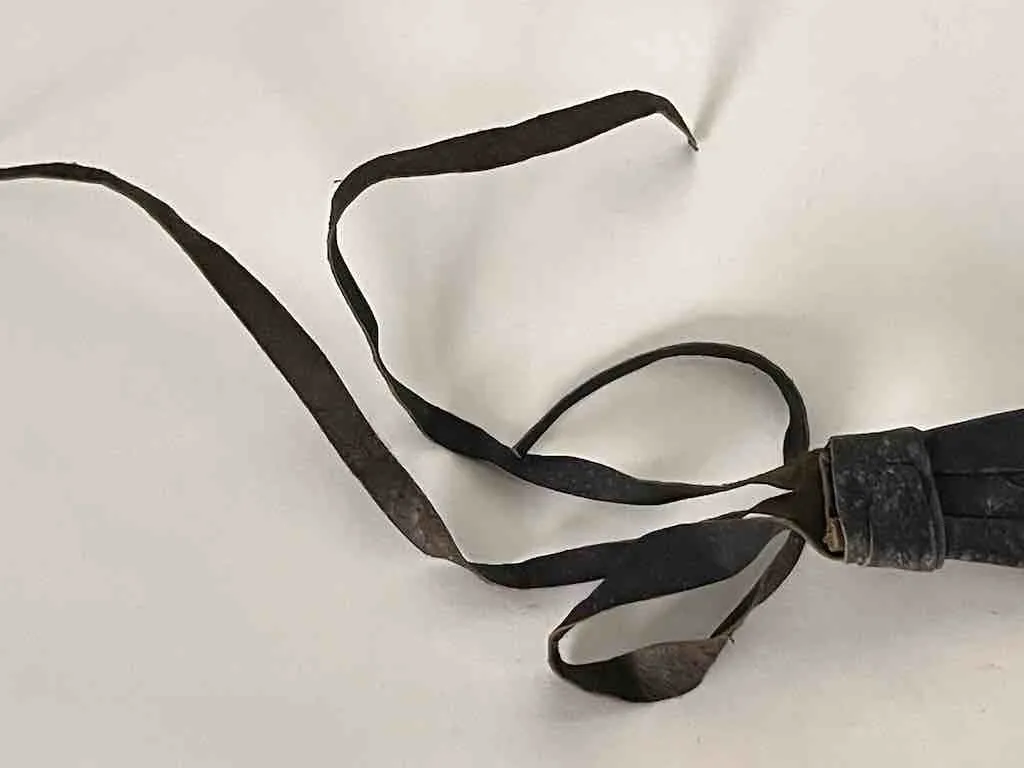 African Cultural Wide Real Cowrie Shell-Leather Tie-Closure Belt - 3 colors