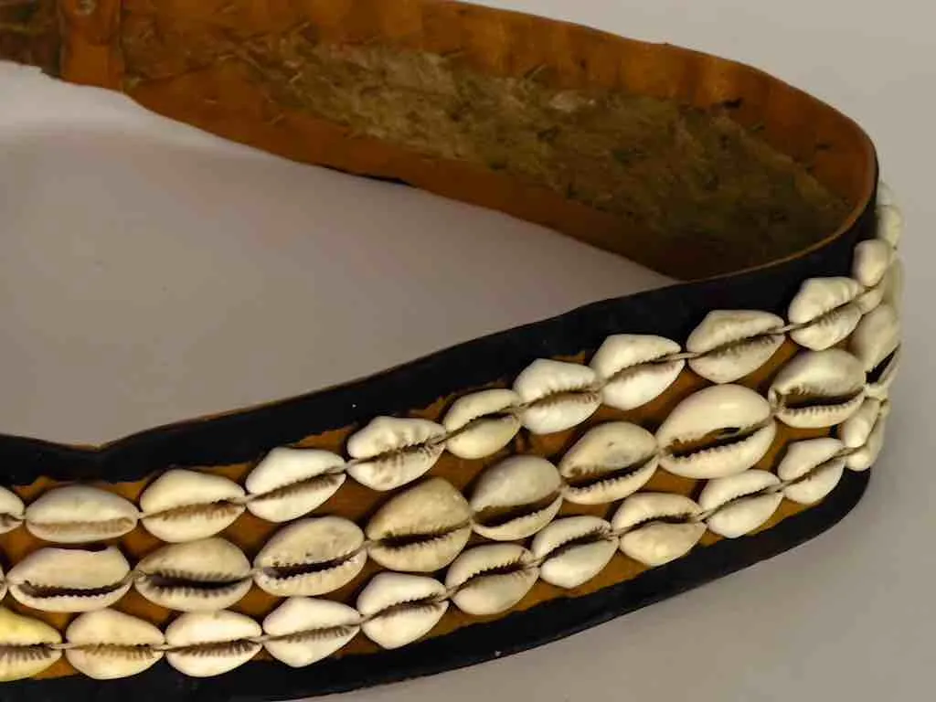 African Cultural Wide Real Cowrie Shell-Leather Tie-Closure Belt - 3 colors