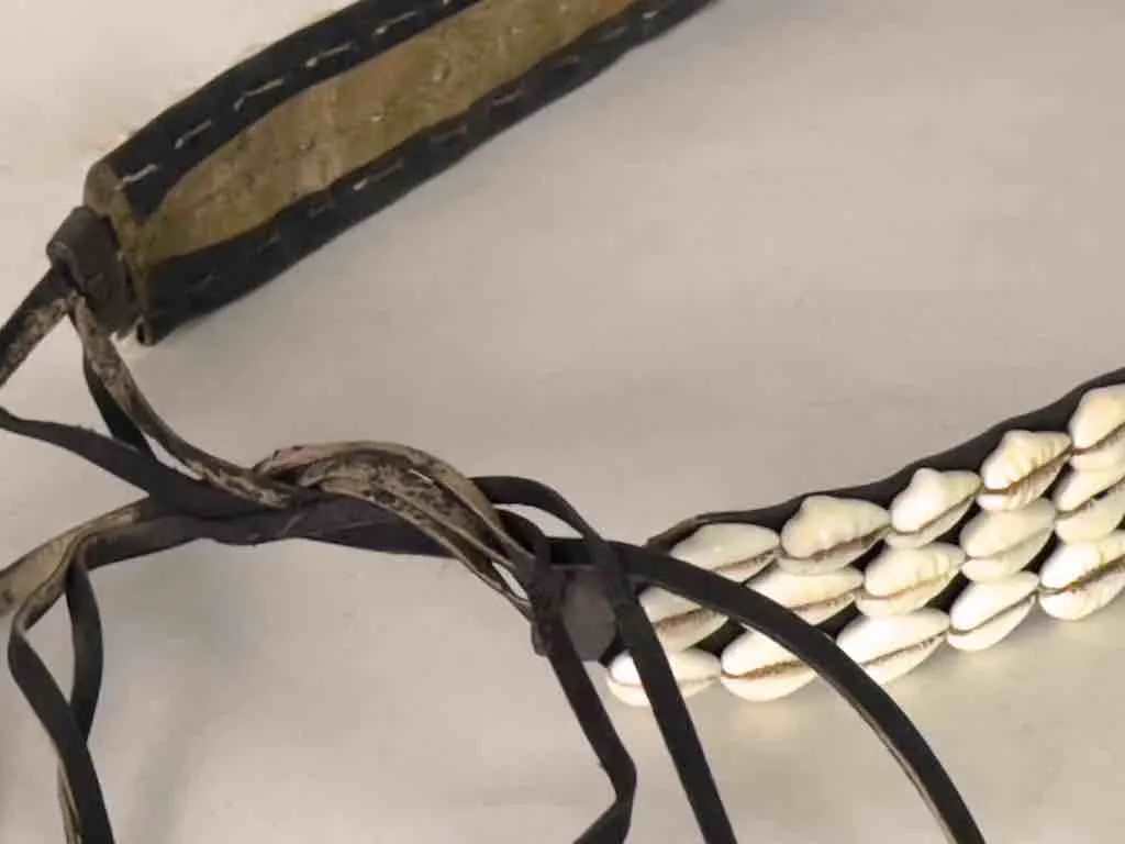 African Cultural Wide Real Cowrie Shell-Leather Tie-Closure Belt - 3 colors